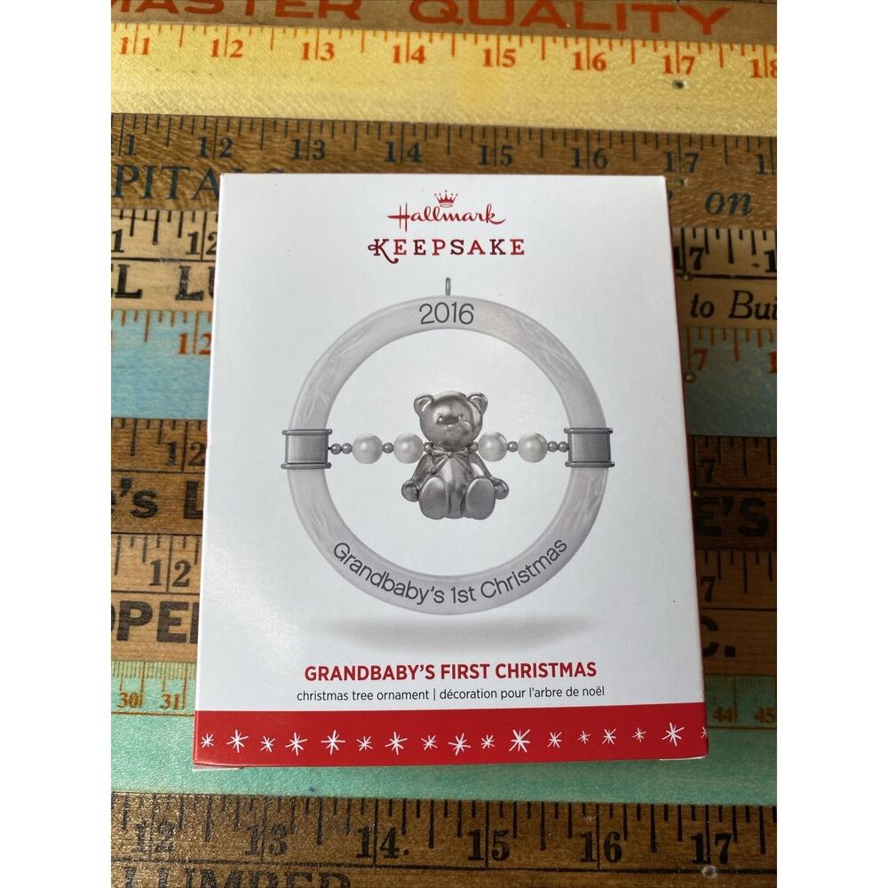 NEW HALLMARK KEEPSAKE 2016 GRAND BABY'S FIRST CHRISTMAS Retired IN‎ BOX